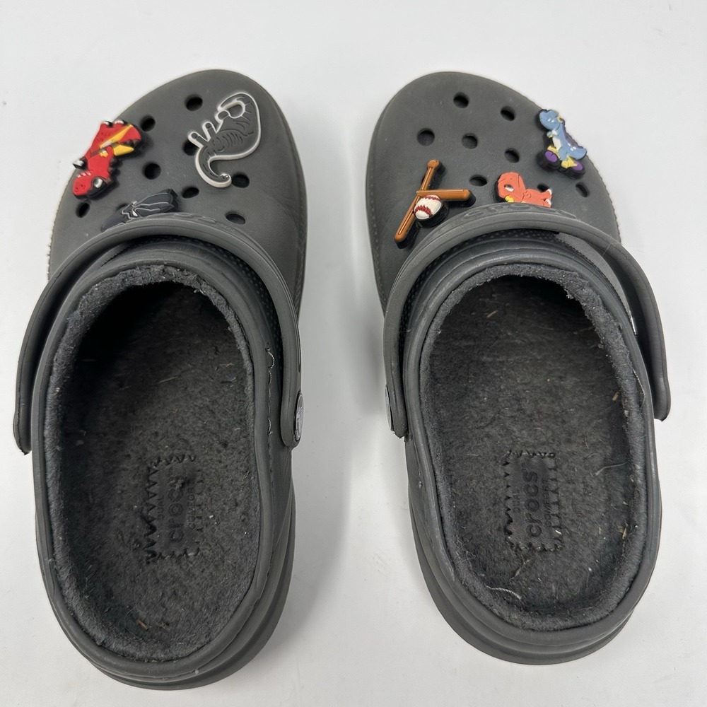 Crocs Gray Classic Slip On Clogs w / Dinosaur Charms Kids Size 12 C - Picture 3 of 7
